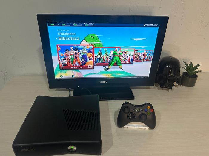 Xbox 360 Slim RGH + Freestyle Dash